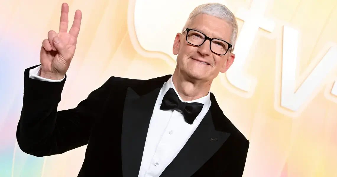 Tim Cook just gave Nike a much-needed holiday boost