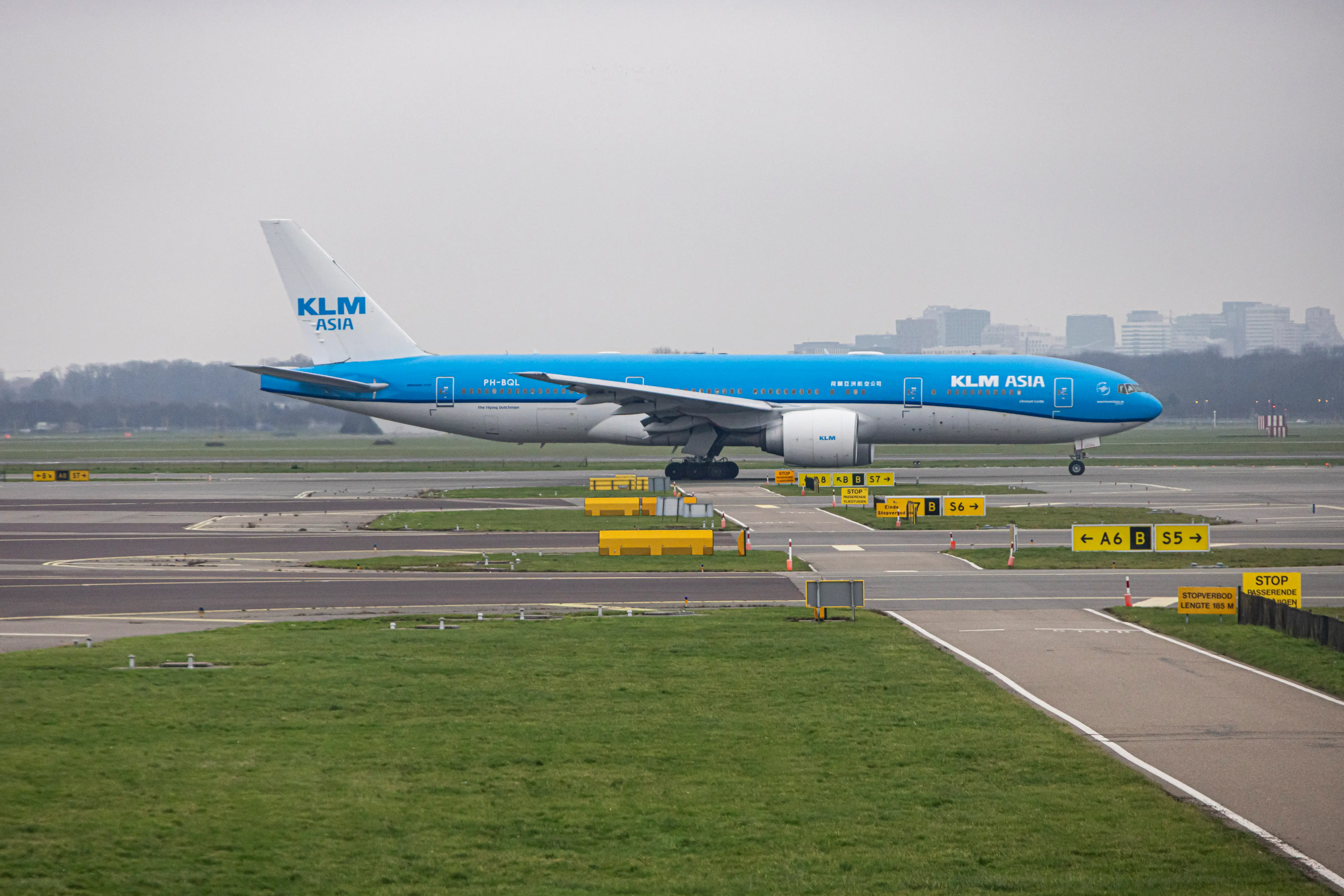 KLM plane