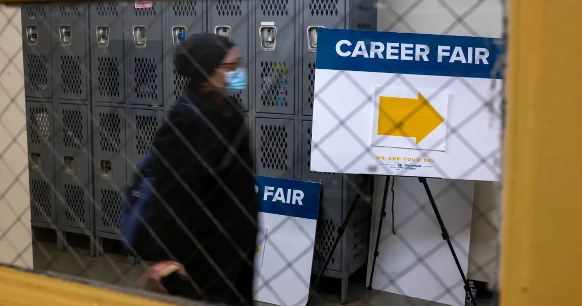 A ‘jobless boom’ is shaping up to be the story of the 2026 economy