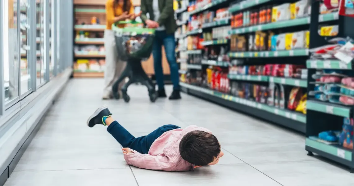 I’m a parenting coach and mom of 3. Here’s how I avoid shopping meltdowns.