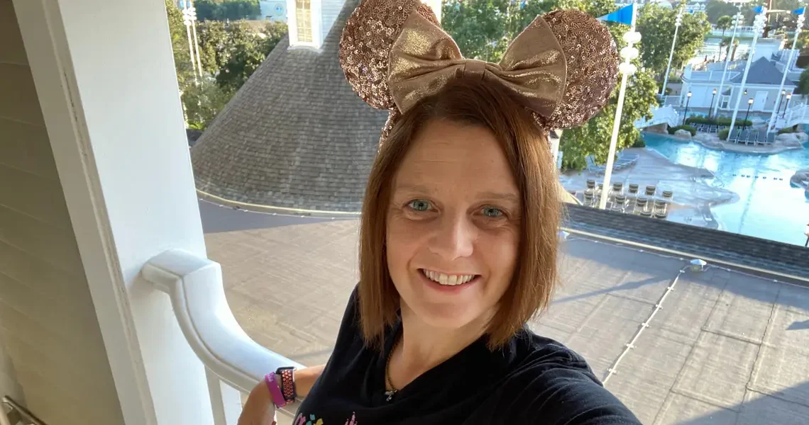 8 things to pack for a Disney vacation and 3 to leave behind, from a travel planner who’s visited the parks over 40 times