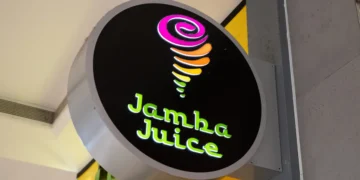 Companies are slashing middle management. Jamba Juice’s former CEO says it is crucial for success.