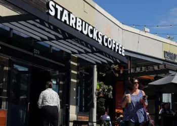 Brian Niccol said he wants Starbucks to feel like the coffee shop from ‘Friends’