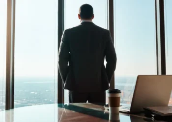 I interviewed 80 executives in 2025. Here are 3 takeaways I learned from the people at the top.