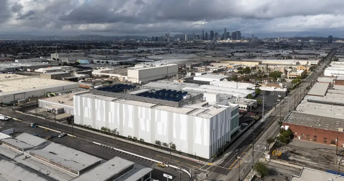 A Groq investor said he’s ‘deeply concerned’ about the data center market