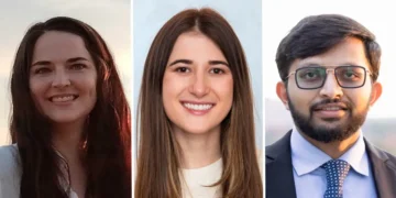 3 successful job seekers share how they used LinkedIn to stand out and land new roles