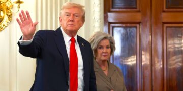 Trump’s Chief of Staff Drops Unreal Truth Bomb: ‘Alcoholic’s Personality’