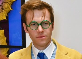 Aristocrat, 39, Ditches Actress Fiancé, 72, for  U.S. Billionaire’s Daughter, 25