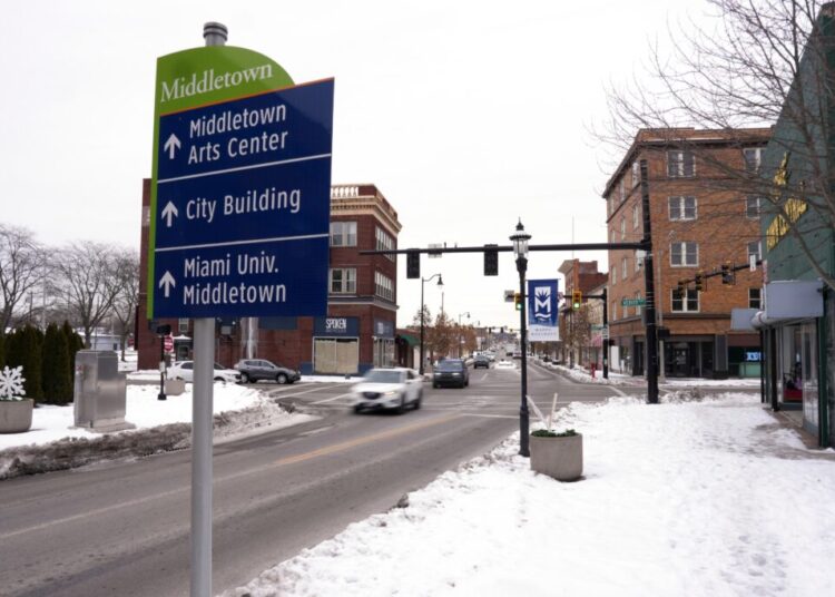 In Vance’s hometown, some distinct differences of opinion