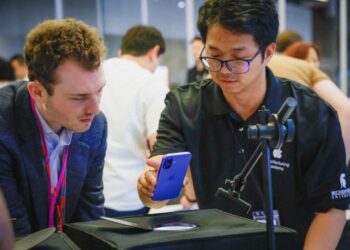 Apple Engineers Are Inspecting Bacon Packaging to Help Level Up US Manufacturers