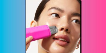 Scouted: This Pore Cleaning Tool Is the Next Best Thing to Professional Extractions