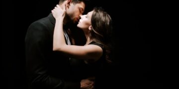 Dear Abby: I kissed my best friend’s husband