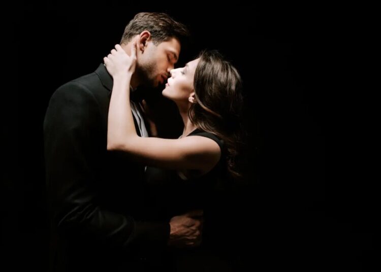 Dear Abby: I kissed my best friend’s husband