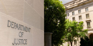 Justice Dept. seeks to join families’ suit in Va. school locker room case