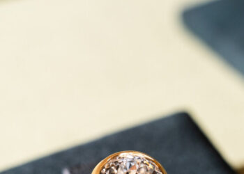 The Quiet Luxury Engagement Ring of the Moment