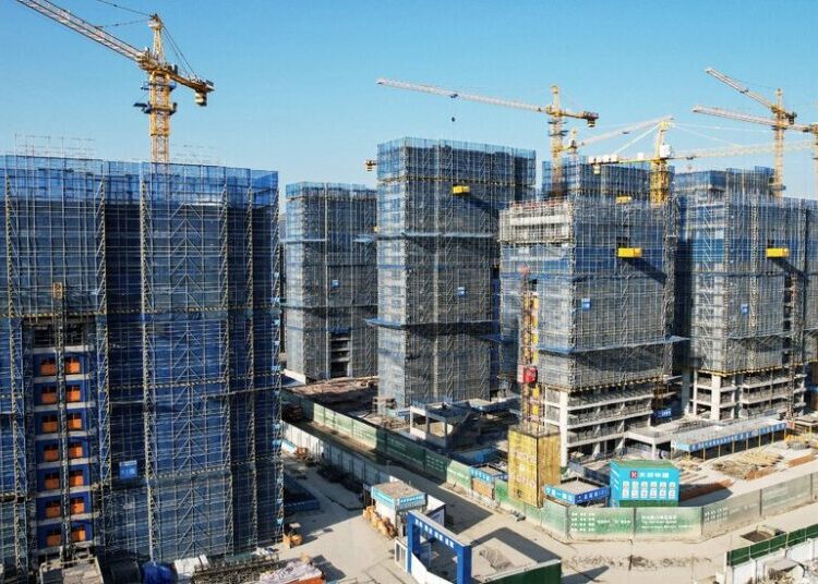 China Vanke Gets Temporary Lifeline to Prevent Debt Default