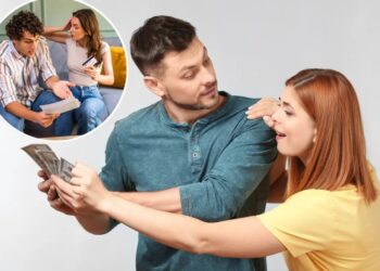 Husband slammed for refusing to share his salary with wife: ‘Trying to financially control you’