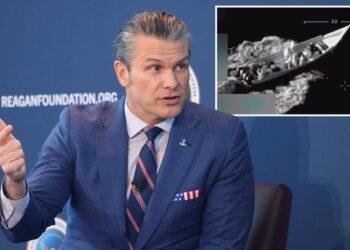 Pete Hegseth would have ordered second strike on Venezuelan drug boat as he backs Admiral Frank Bradley