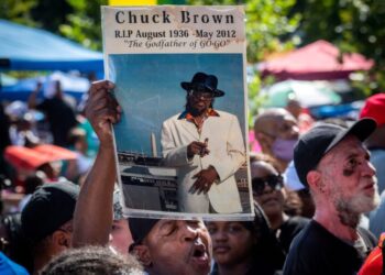 Republicans nix bill naming D.C. post office after Chuck Brown