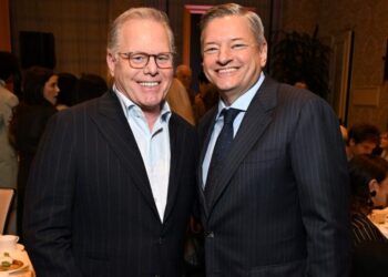 Netflix Makes Highest Bid to Acquire Warner Bros. Discovery