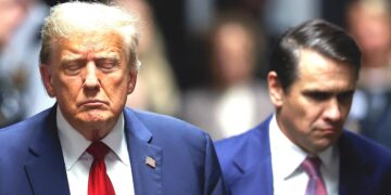 GOP Veteran Strategist Admits People Are ‘Tiring’ of Trump