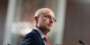 F.C.C. Chair Says Agency ‘Isn’t Independent,’ Breaking From Tradition