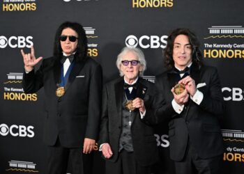 Kennedy Center Honors kick off with red carpet, Trump’s arrival