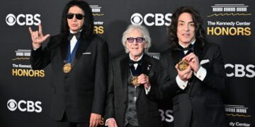 Kennedy Center Honors kick off with red carpet, Trump’s arrival