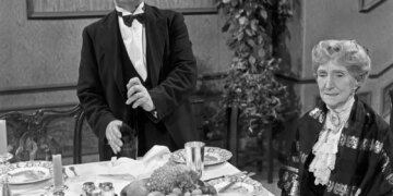 How a British Comedy Sketch From the 1960s Became a New Year’s Eve Tradition in Germany