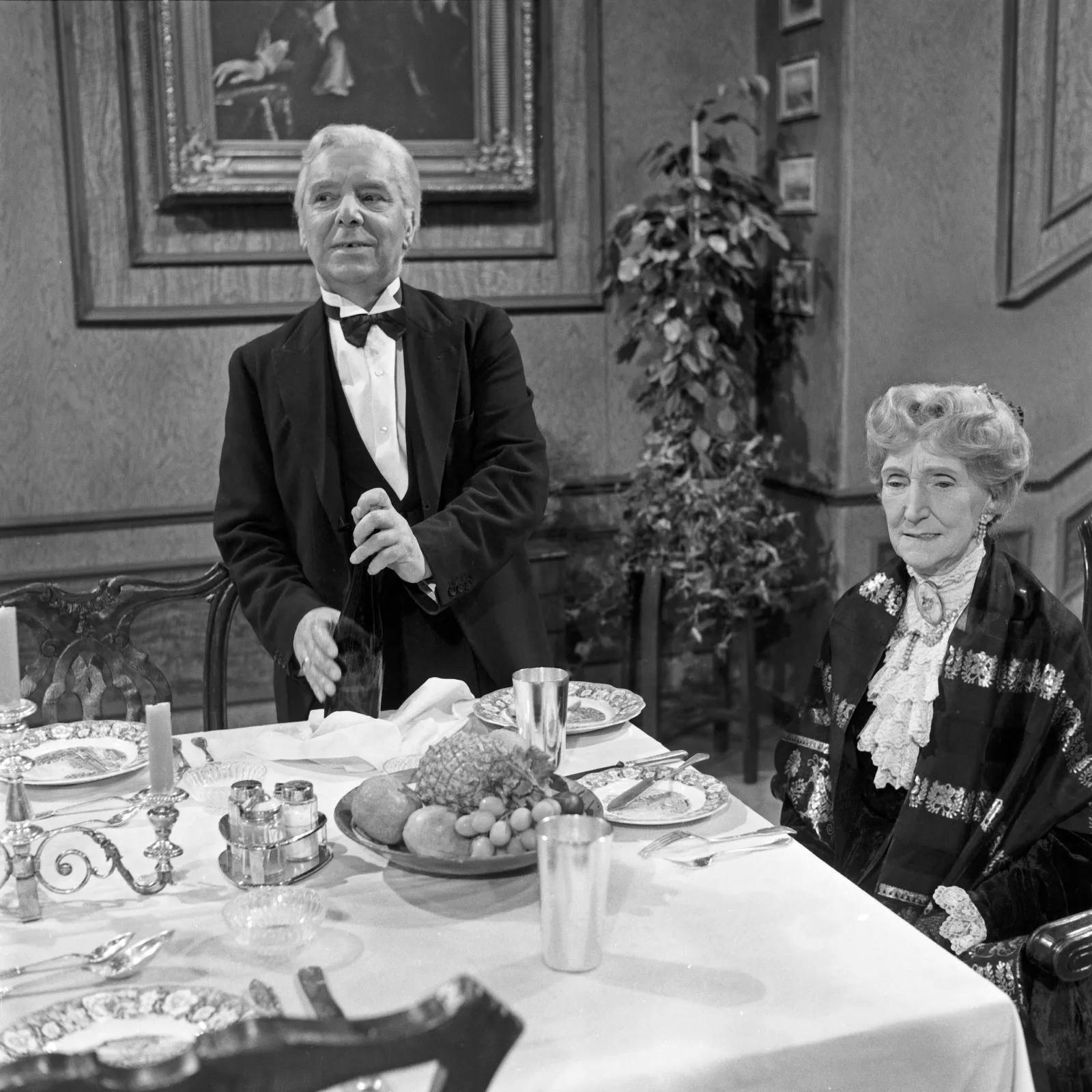 How a British Comedy Sketch From the 1960s Became a New Year’s Eve Tradition in Germany