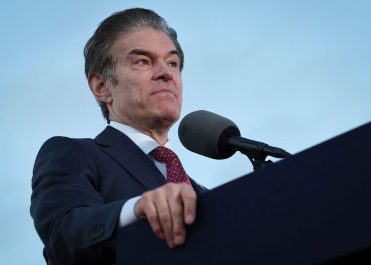 Dr. Oz Tells His Federal Employees to Eat Less