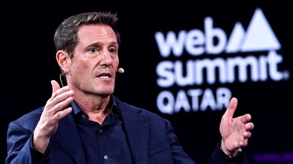 Kevin Mayer Predicts the ‘Price Is Going to Go Higher’ in Paramount-Netflix Bidding War for Warner Bros. Discovery