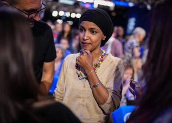 Ilhan Omar urges Americans not to blame the Somali community for the actions of a relative few as FBI investigation surges