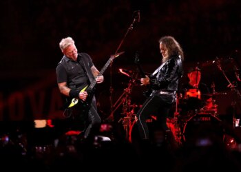 Celebrate the Holidays With Metallica Frontman James Hetfield Reciting This Classic Christmas Poem