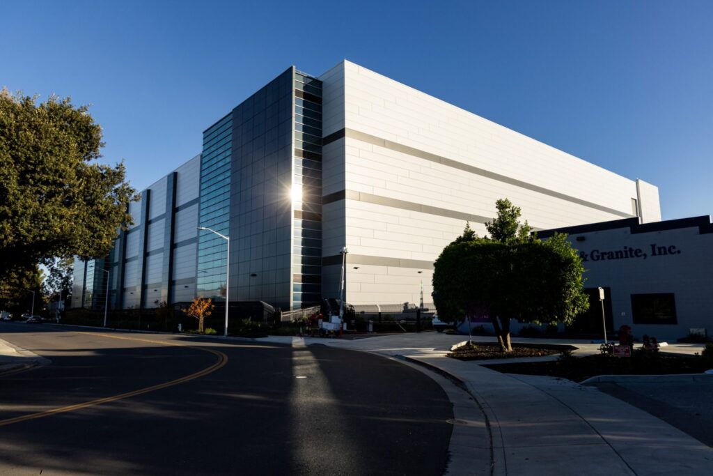 The rise of AI reasoning models comes with a big energy tradeoff