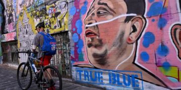 The 2025 stories that prove people still run toward danger