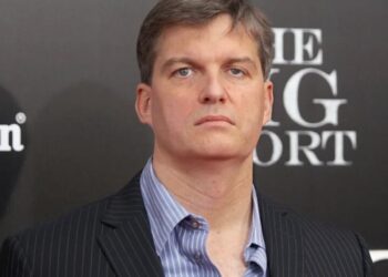 ‘Big Short’ investor Michael Burry piles misery onto tech stocks after Oracle fails to close AI debt deal