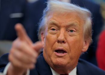 Dem Senator Raises the Alarm About Trump’s Dangerous Pardon Spree