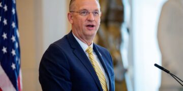 VA plans to abruptly eliminate tens of thousands of health care jobs