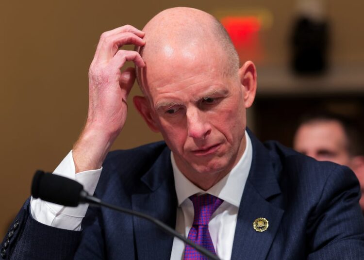 Trump FBI Goon Fumbles Quiz Over No. 1 Terror Group