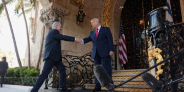 Netanyahu, Trump project unity as Middle East tensions rise