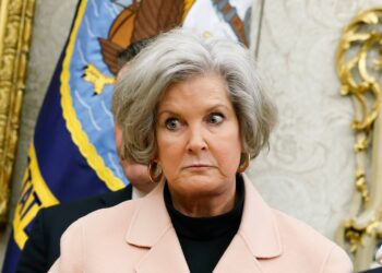 Trump’s Chief of Staff Tells Everything in Astonishing Breach