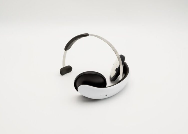 You can soon treat depression at home with this brain-stimulating headset