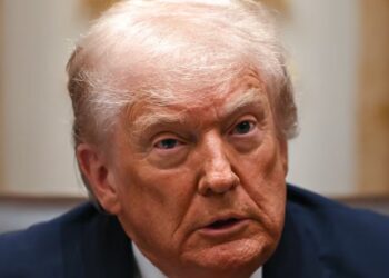 Trump Dumps ‘War Crimes’ Strike Scandal on Pentagon Pete