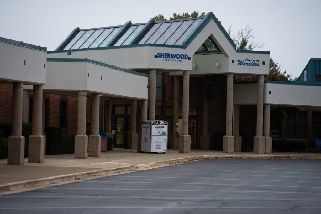 Mold in Montgomery County school draws staff complaints, parent petition