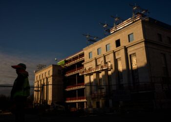 Is the Federal Reserve truly independent?