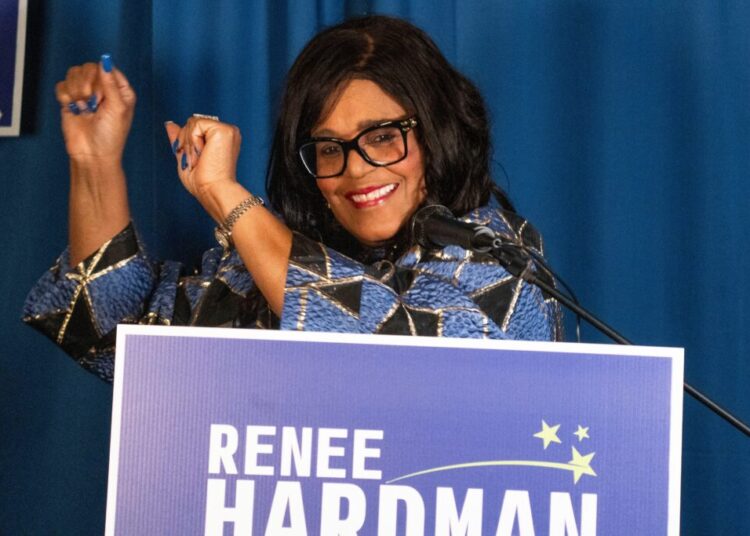 Democrat wins Iowa state Senate seat, thwarting GOP supermajority hopes