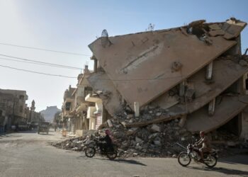 2 U.S. soldiers, civilian interpreter killed during attack in central Syria