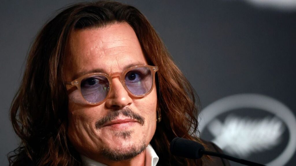 Johnny Depp Says He’ll Star In and Produce Adaption of ‘The Master and Margarita’