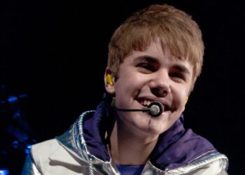 On This Day in 2011, Chicagoland High Schoolers Tortured Classmates With Justin Bieber Hit to Raise Money